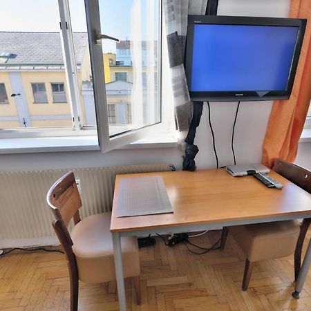 Schoenbrunn Apartment Vienna Luaran gambar